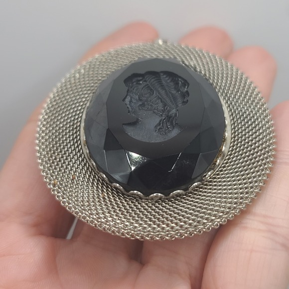 Vintage‎ Cameo Necklace Black Mesh Silver Tone 22" - Picture 6 of 8